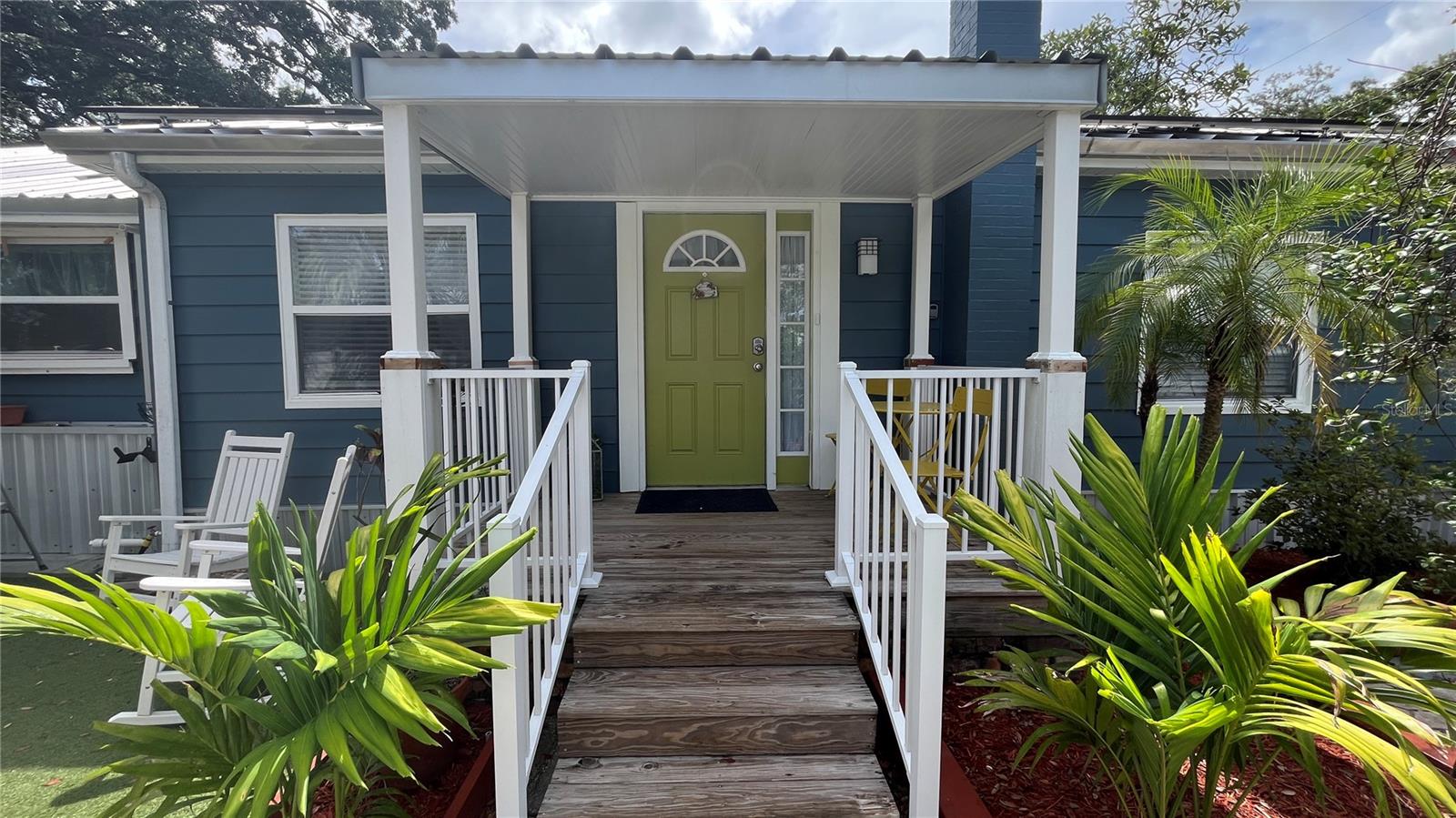 Single Family Residence in TAMPA, FL - Daniel Dourado