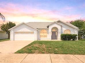 Single Family Residence in ORLANDO, FL - Daniel Dourado