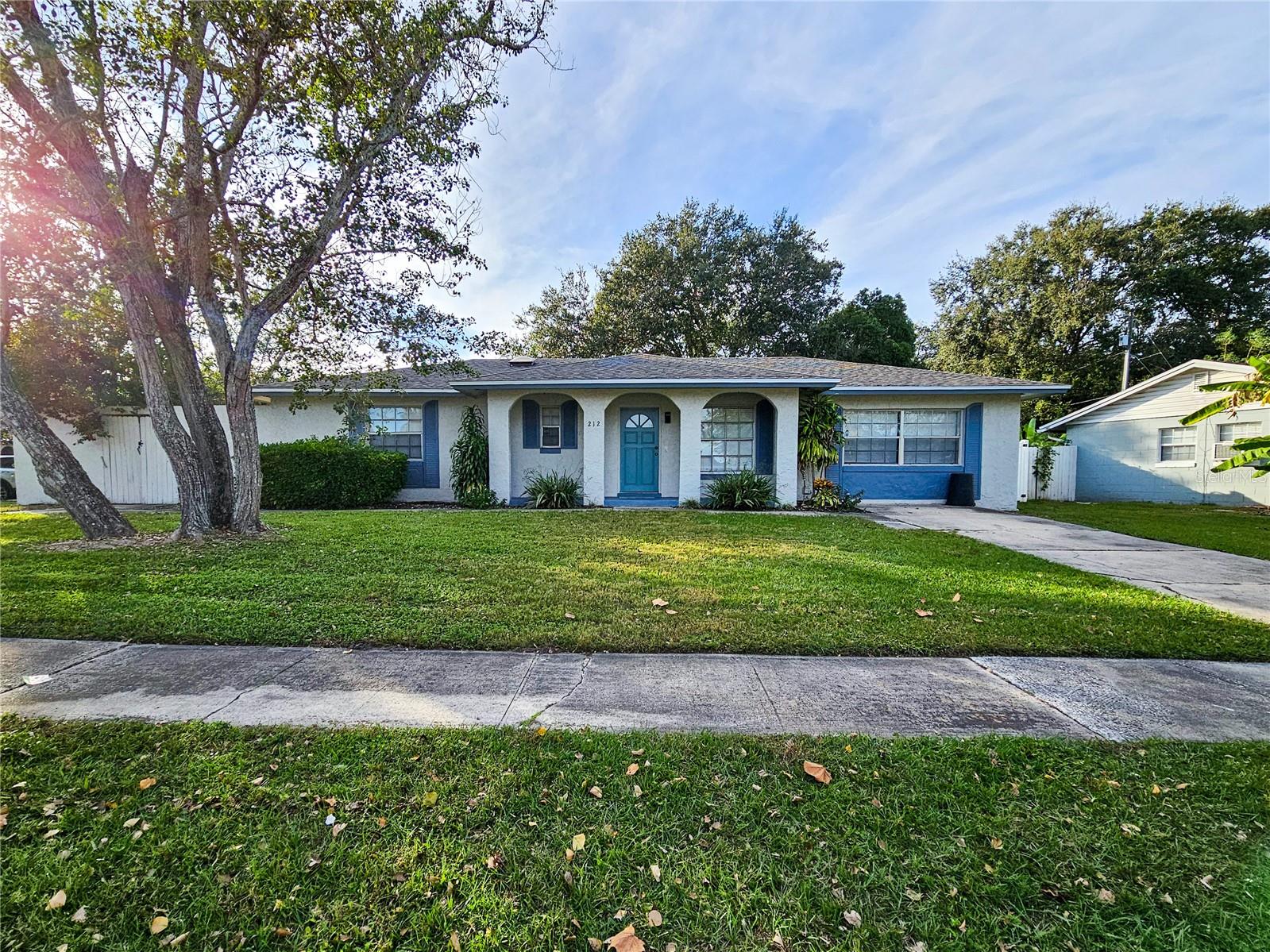 Single Family Residence em WINTER SPRINGS, FL - Daniel Dourado