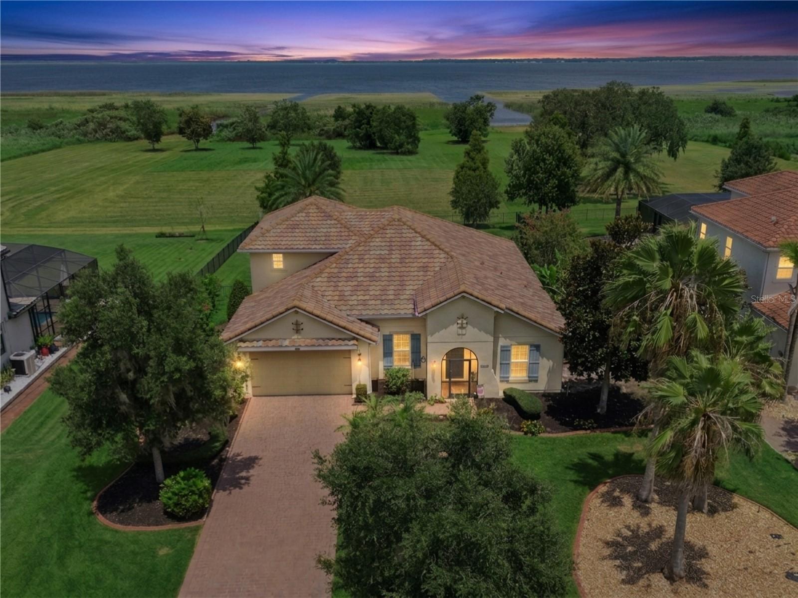 Single Family Residence in KISSIMMEE, FL - Daniel Dourado