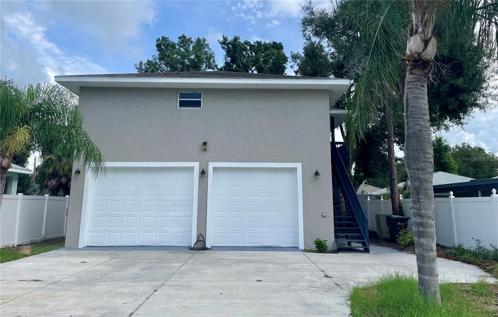 Single Family Residence in NOKOMIS, FL - Daniel Dourado