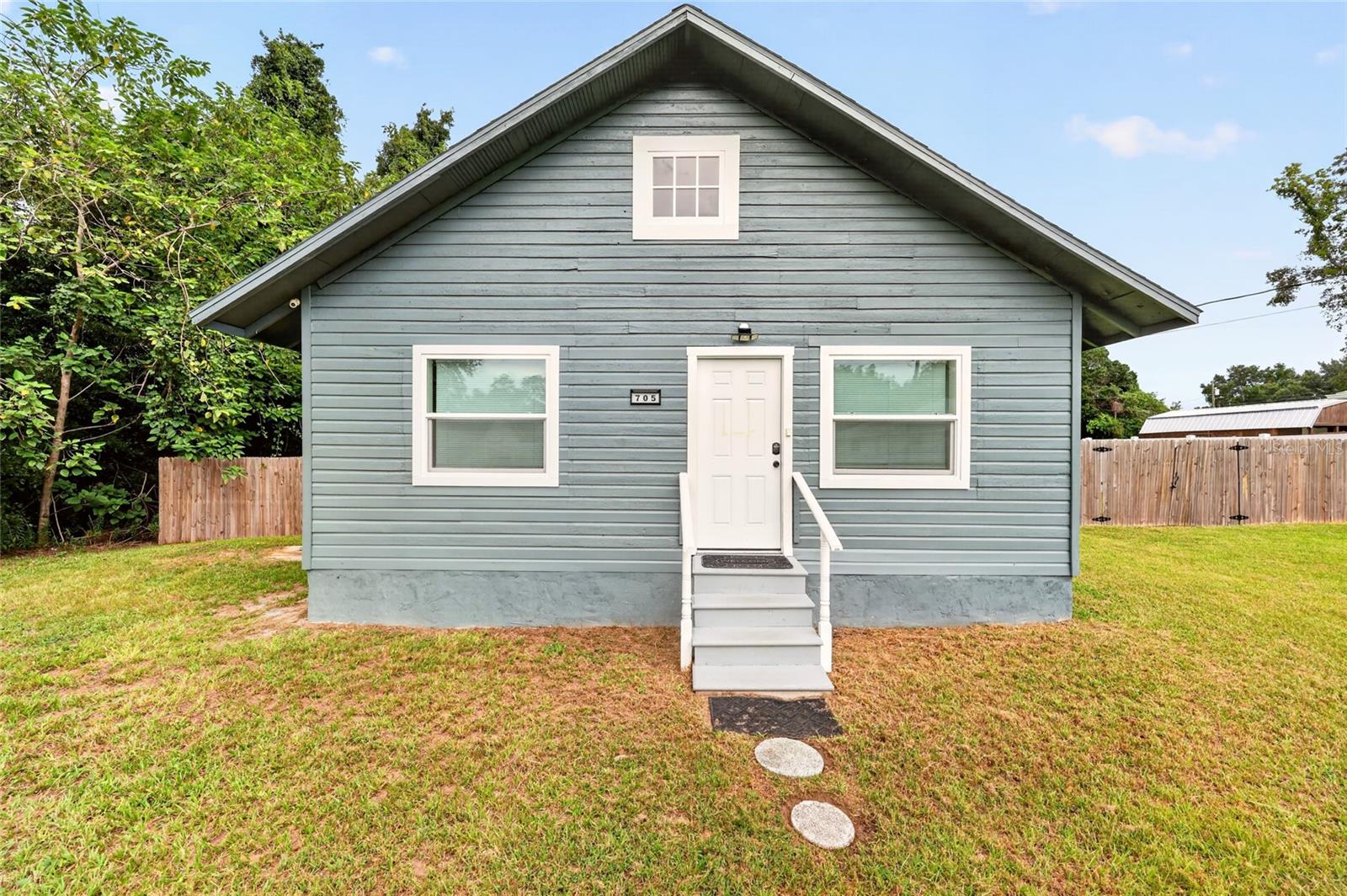 Single Family Residence in OCALA, FL - Daniel Dourado
