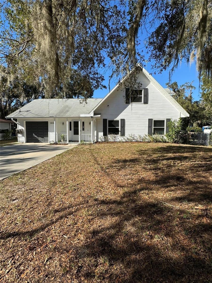 Single Family Residence em INGLIS, FL - Daniel Dourado