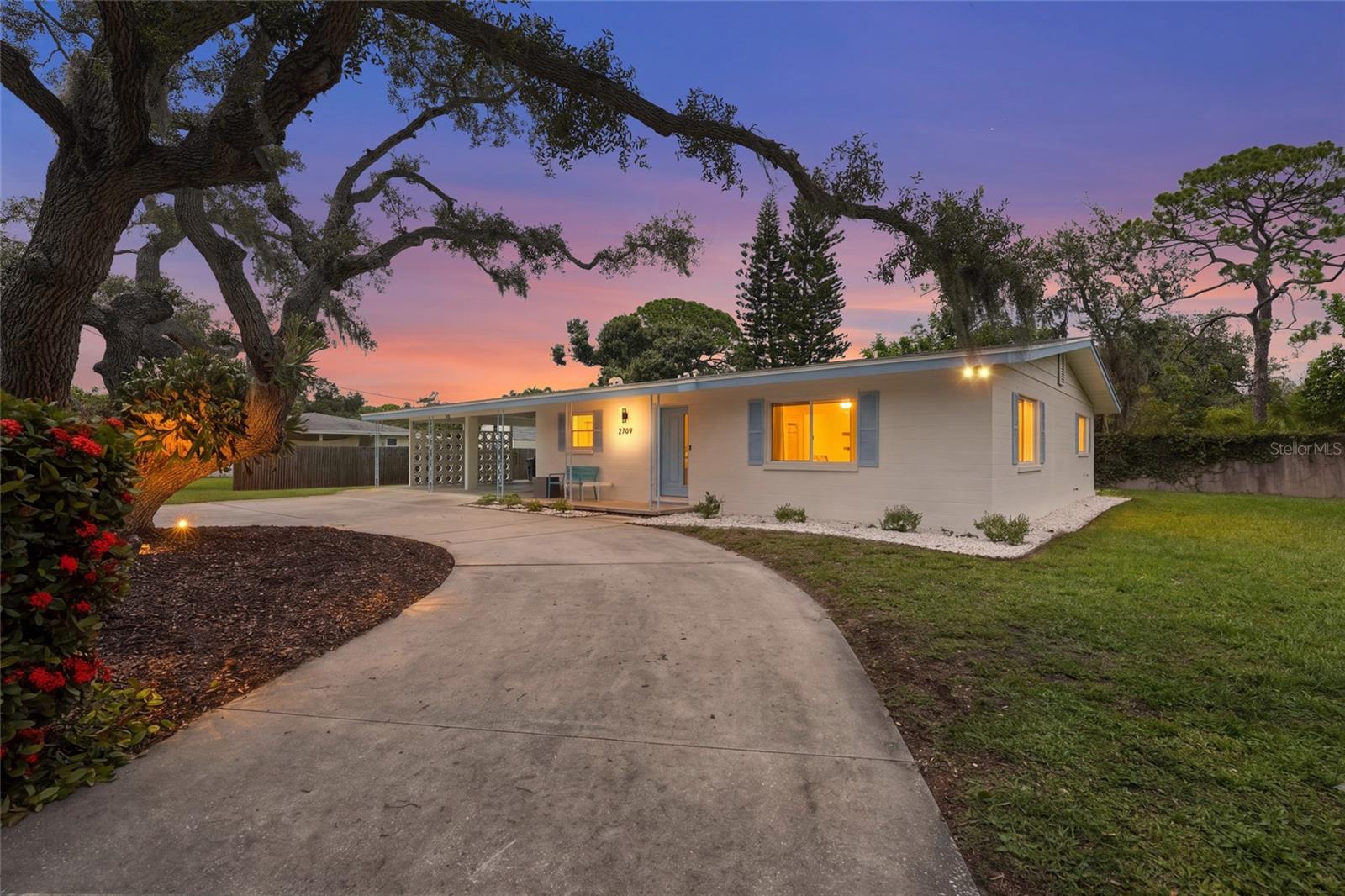 Single Family Residence em SARASOTA, FL - Daniel Dourado