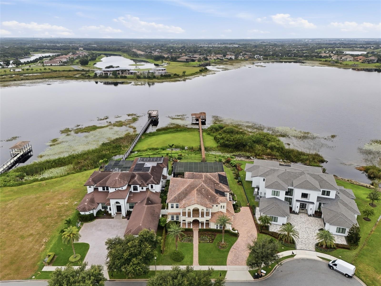 Single Family Residence em WINTER GARDEN, FL - Daniel Dourado