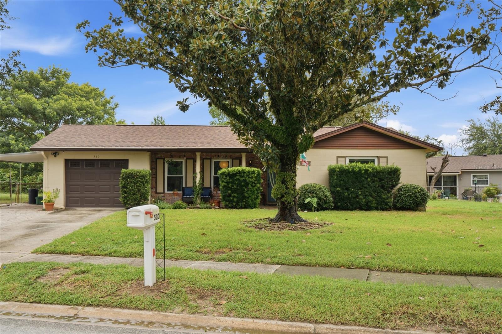 Single Family Residence in CASSELBERRY, FL - Daniel Dourado