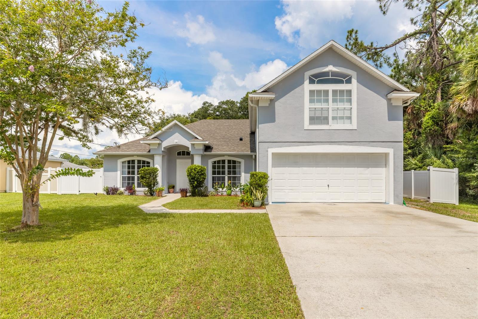 Single Family Residence in PALM COAST, FL - Daniel Dourado