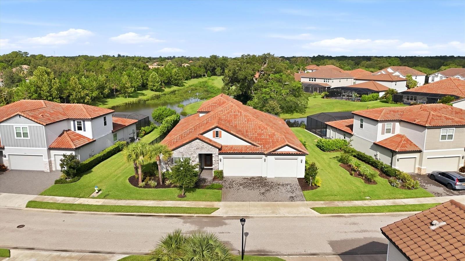 Single Family Residence em SARASOTA, FL - Daniel Dourado