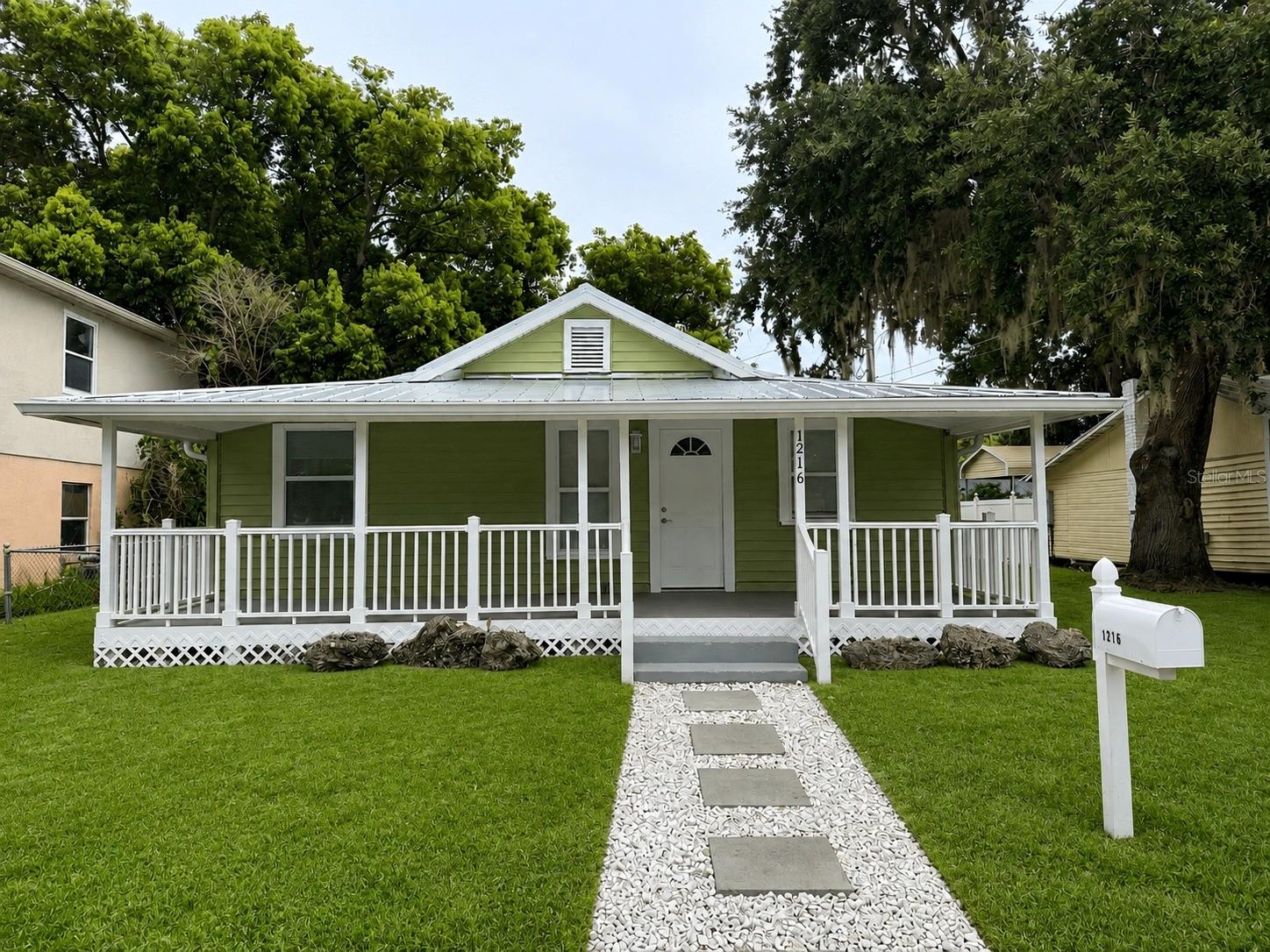 Single Family Residence in ST CLOUD, FL - Daniel Dourado