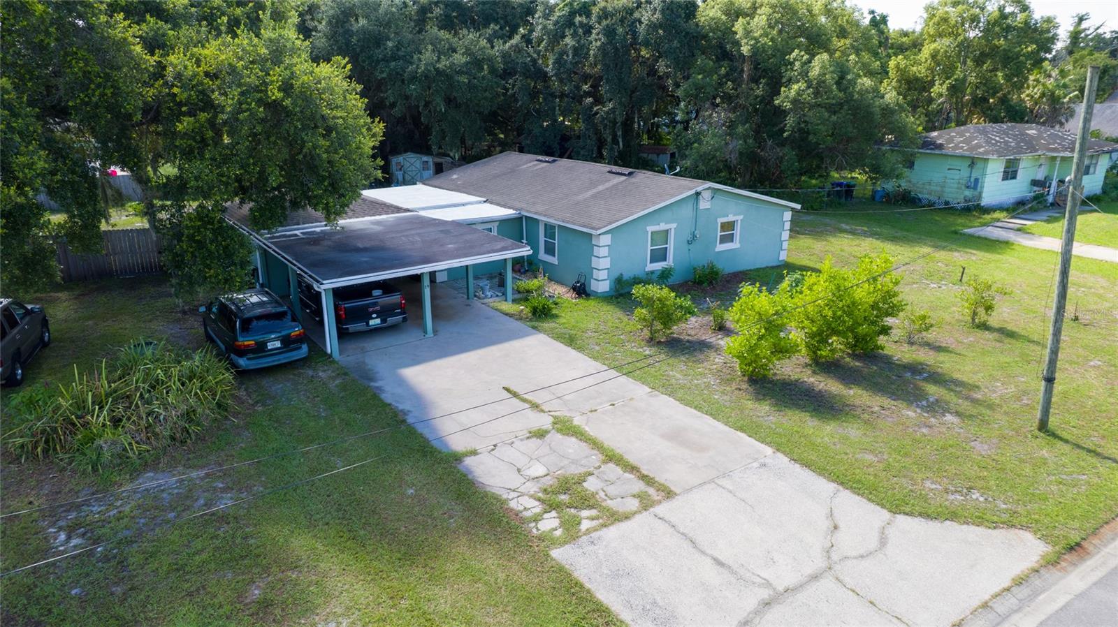 Single Family Residence in ORLANDO, FL - Daniel Dourado