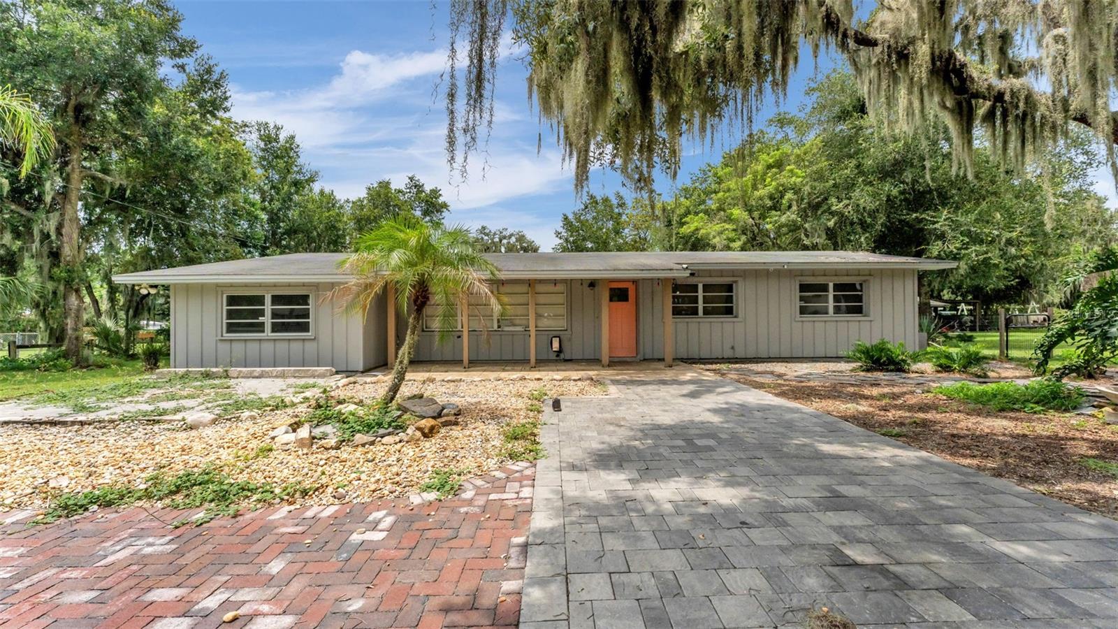 Single Family Residence em LAKELAND, FL - Daniel Dourado