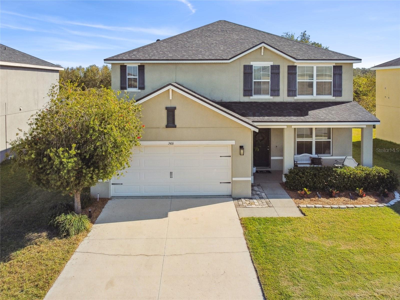Single Family Residence in PLANT CITY, FL - Daniel Dourado