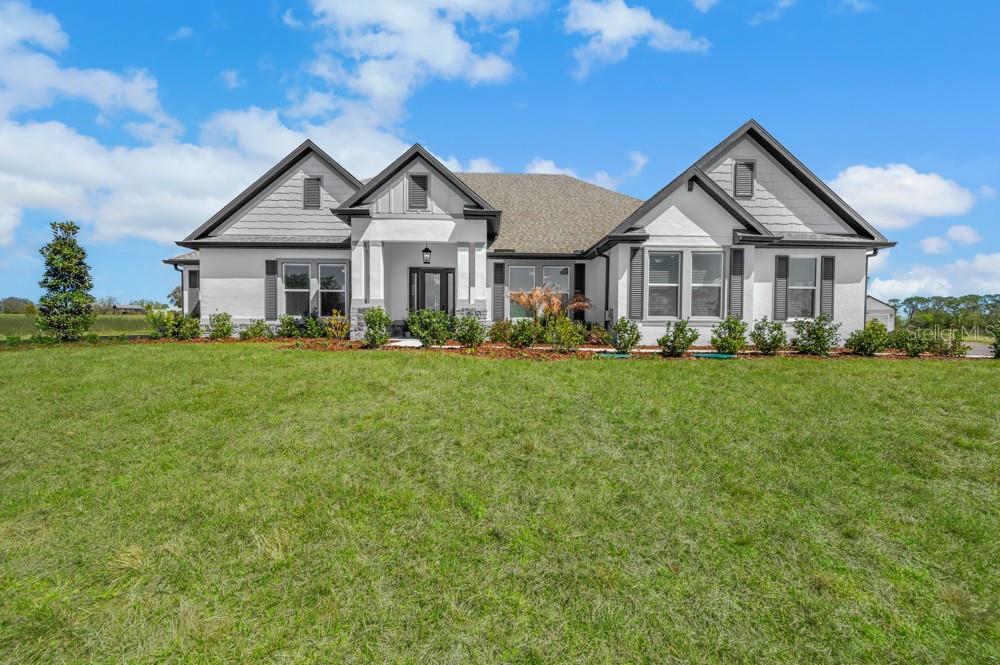 Single Family Residence em FRUITLAND PARK, FL - Daniel Dourado