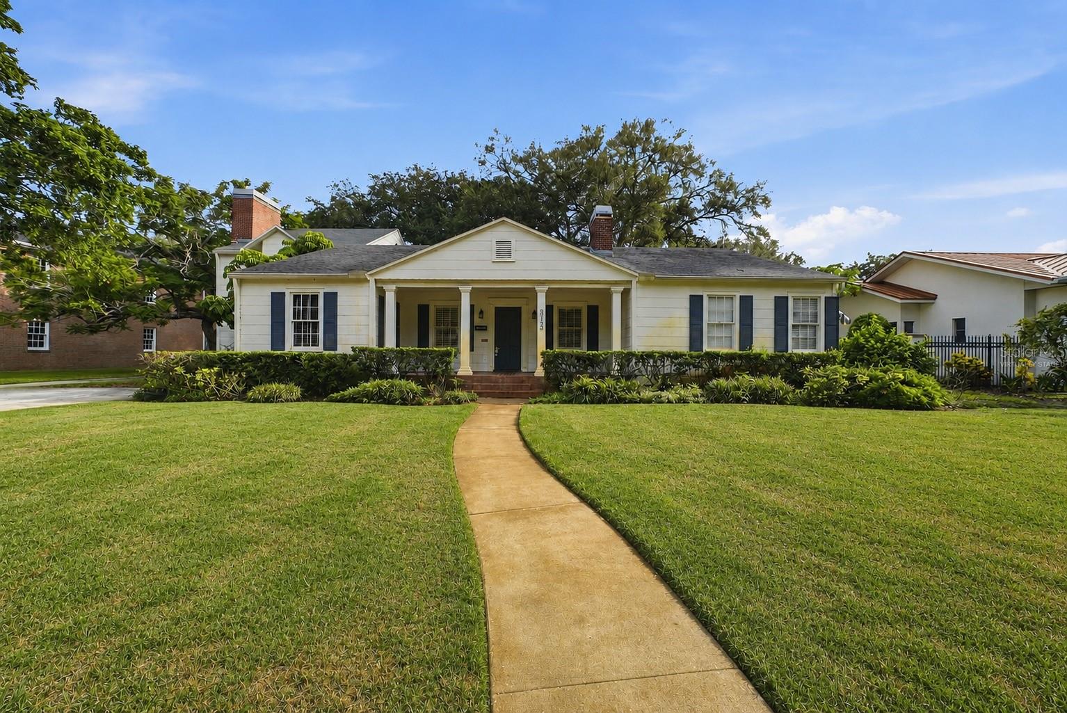 Single Family Residence in TAMPA, FL - Daniel Dourado