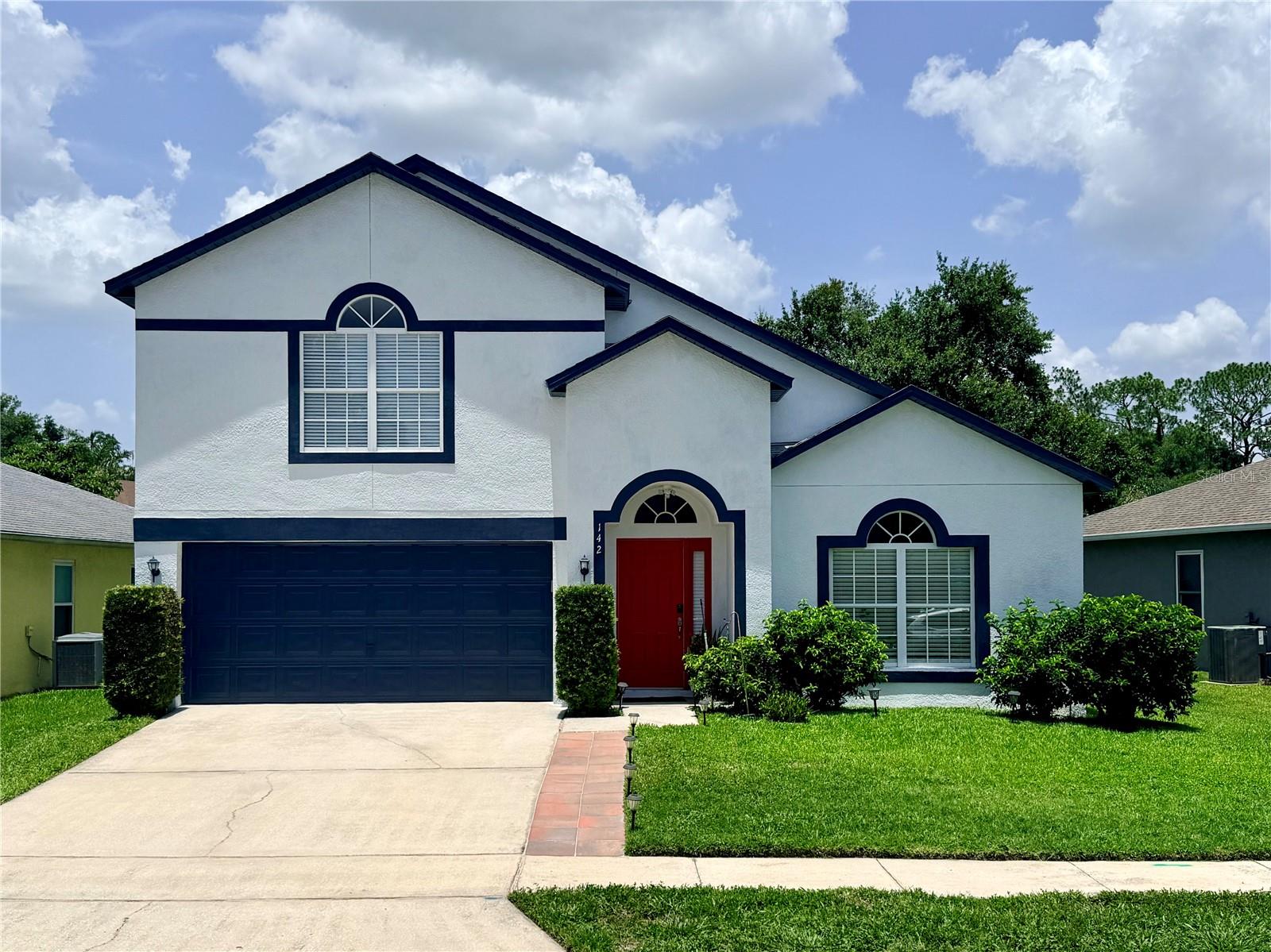 Single Family Residence in LAKE MARY, FL - Daniel Dourado