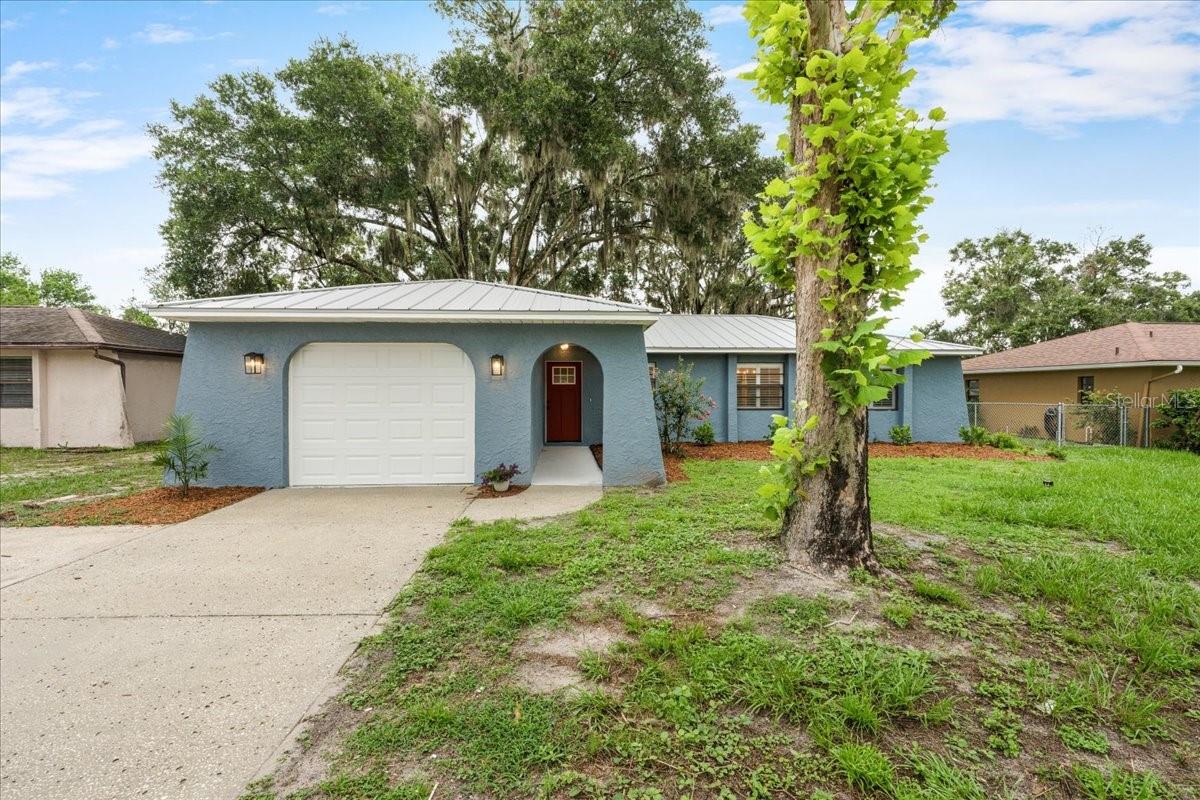 Single Family Residence in HUDSON, FL - Daniel Dourado