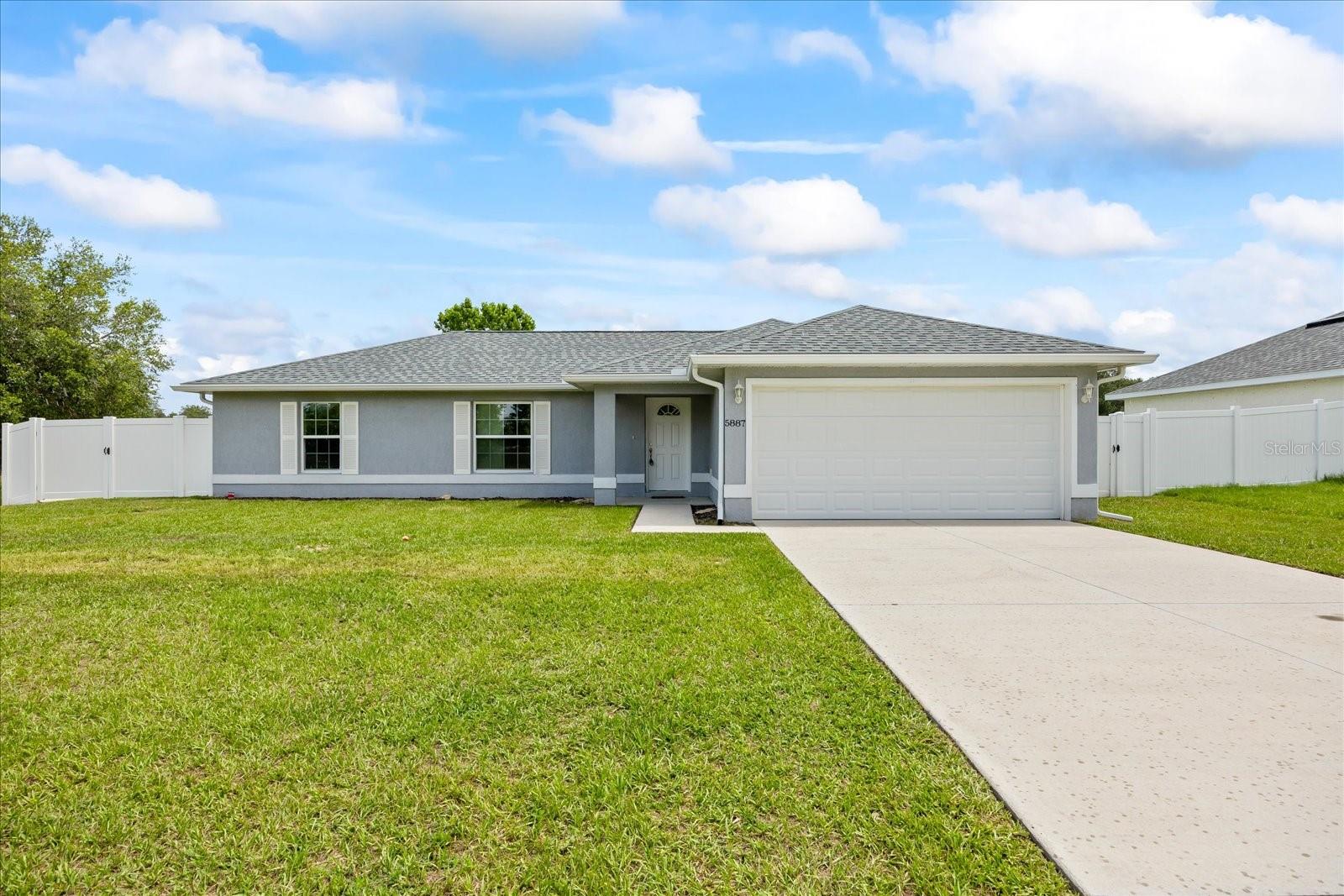 Single Family Residence in OCALA, FL - Daniel Dourado