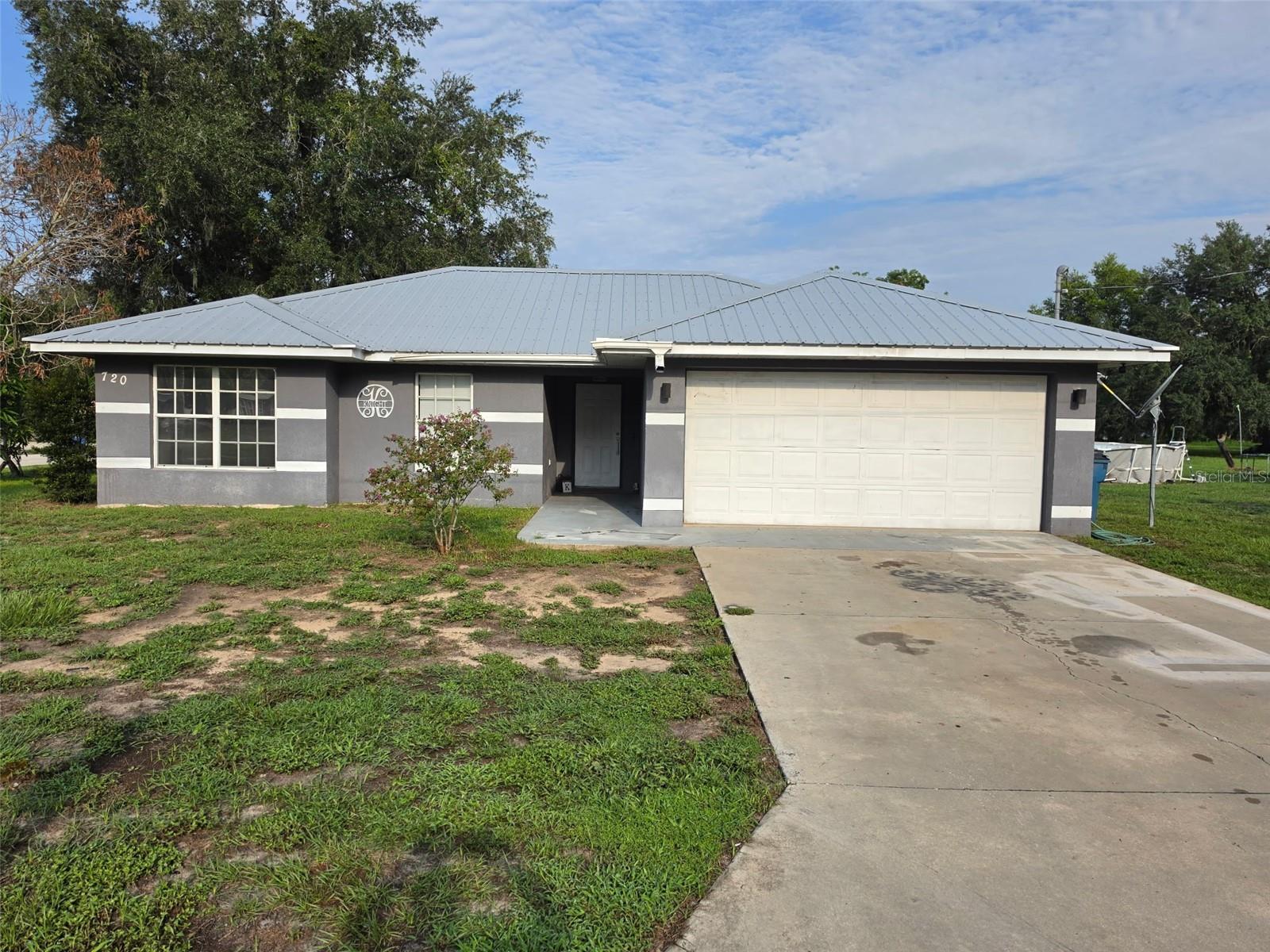 Single Family Residence em FORT MEADE, FL - Daniel Dourado