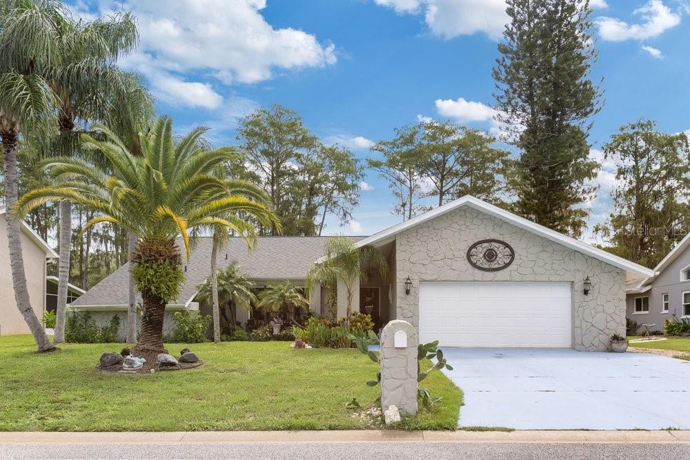 Single Family Residence in HUDSON, FL - Daniel Dourado