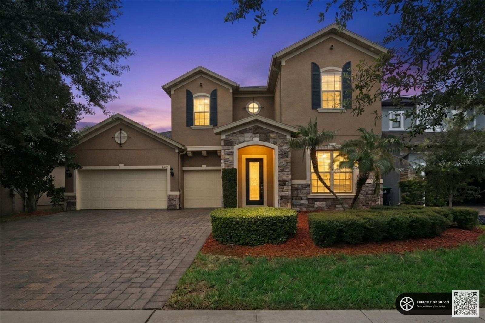 Single Family Residence in ORLANDO, FL - Daniel Dourado