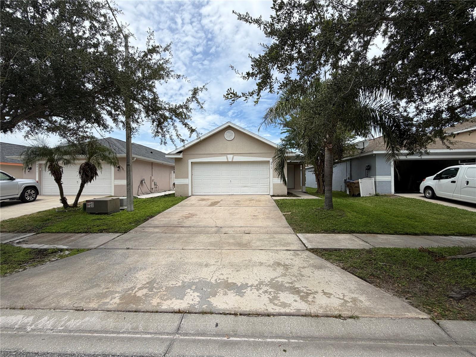 Single Family Residence in KISSIMMEE, FL - Daniel Dourado