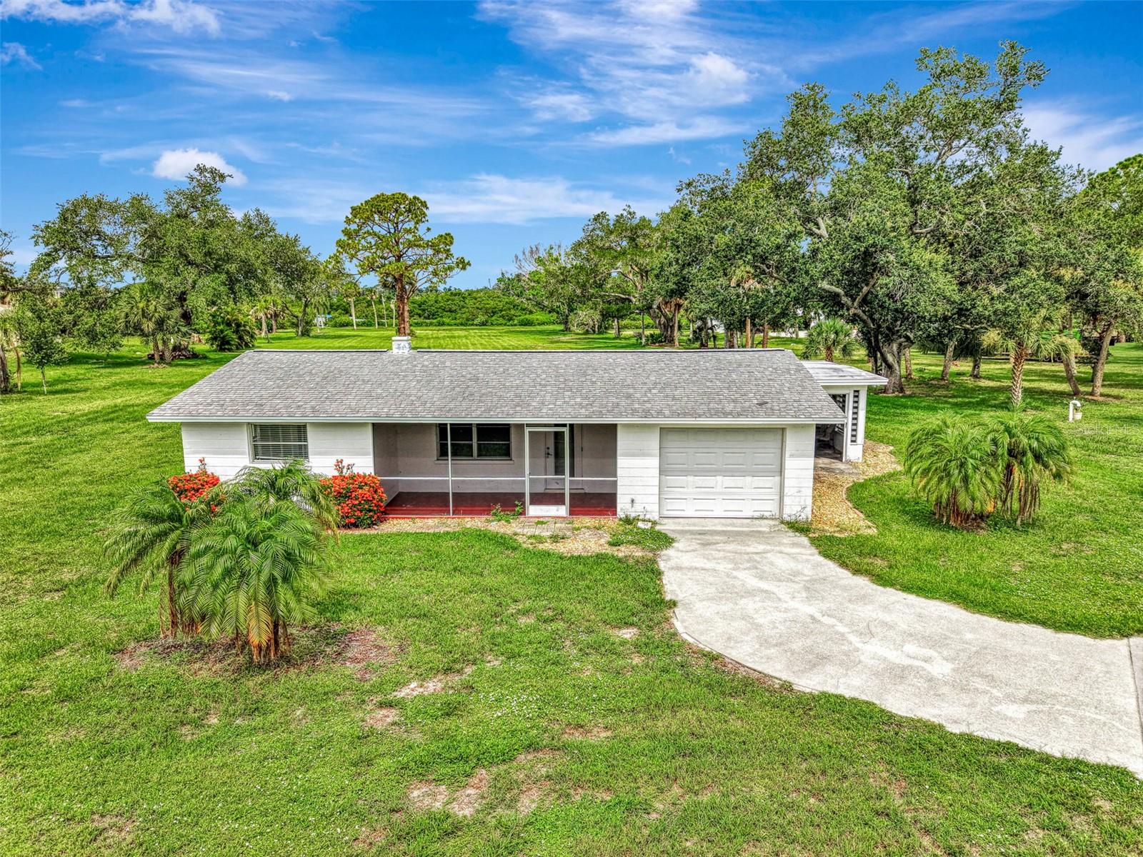 Single Family Residence em ENGLEWOOD, FL - Daniel Dourado