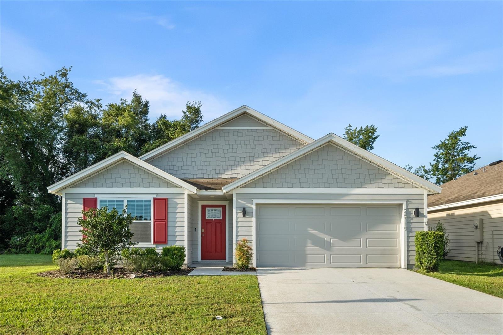Single Family Residence em NEWBERRY, FL - Daniel Dourado