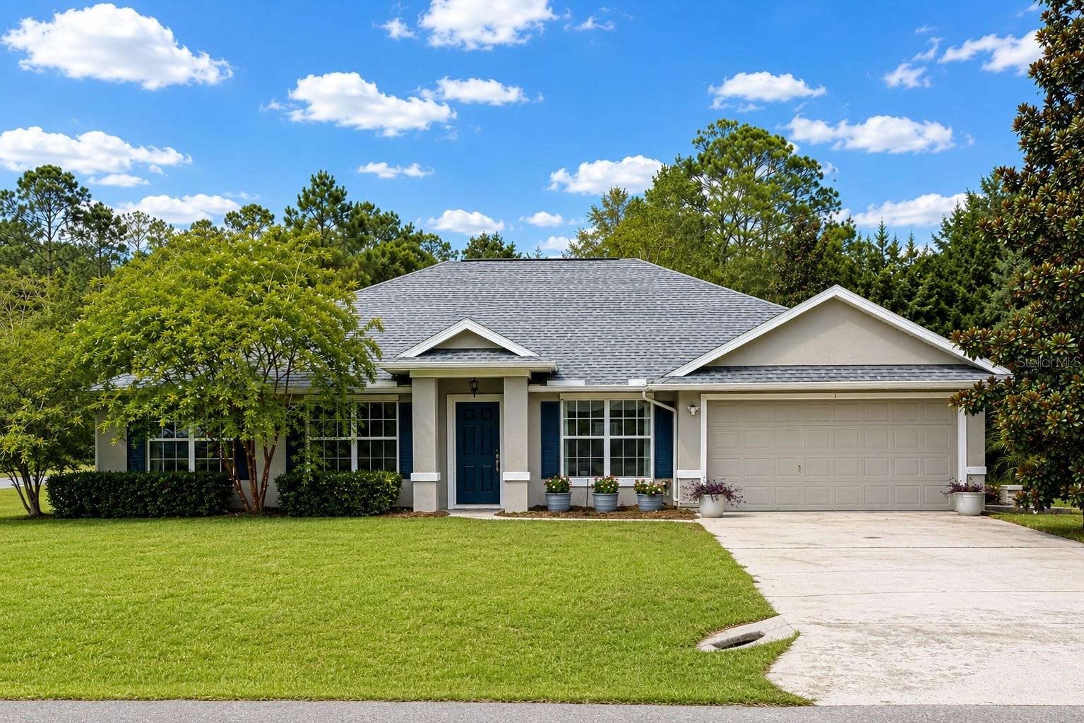 Single Family Residence in PALM COAST, FL - Daniel Dourado