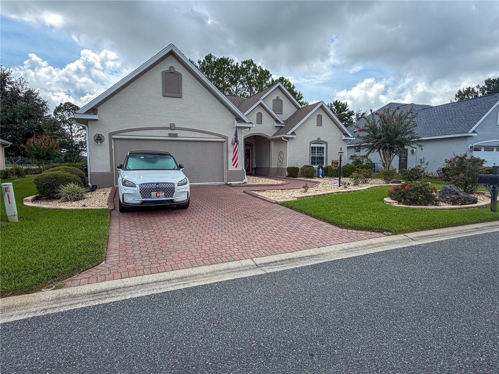 Single Family Residence in OCALA, FL - Daniel Dourado