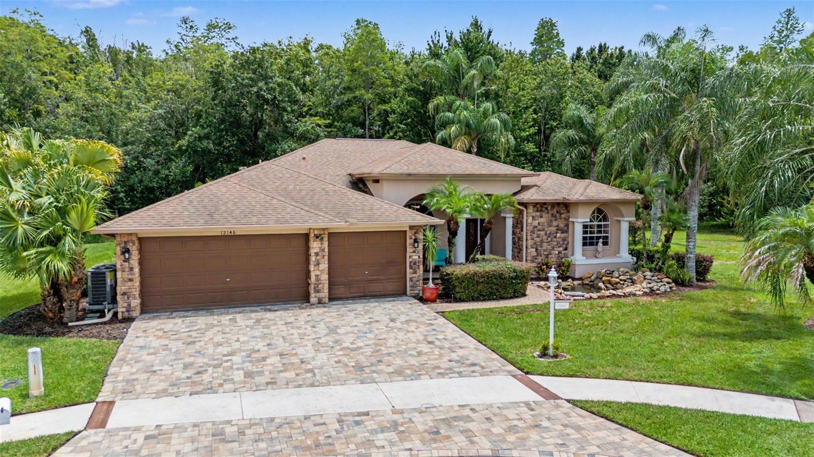 Single Family Residence in TRINITY, FL - Daniel Dourado