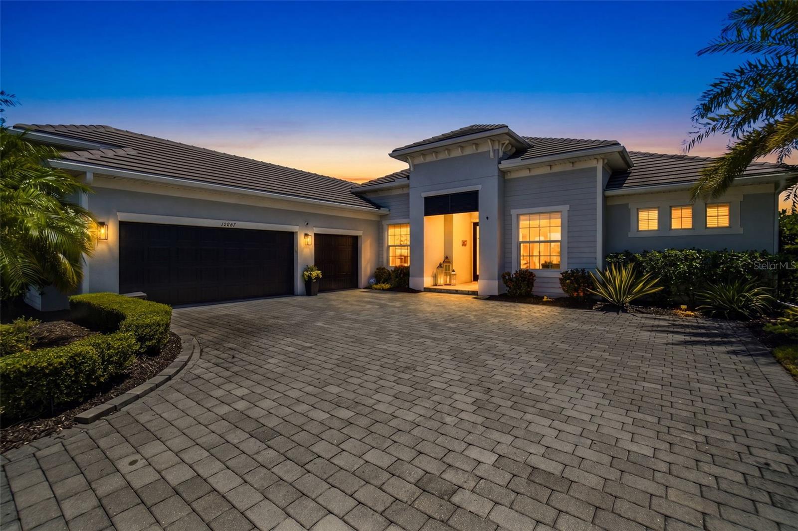 Single Family Residence em PUNTA GORDA, FL - Daniel Dourado