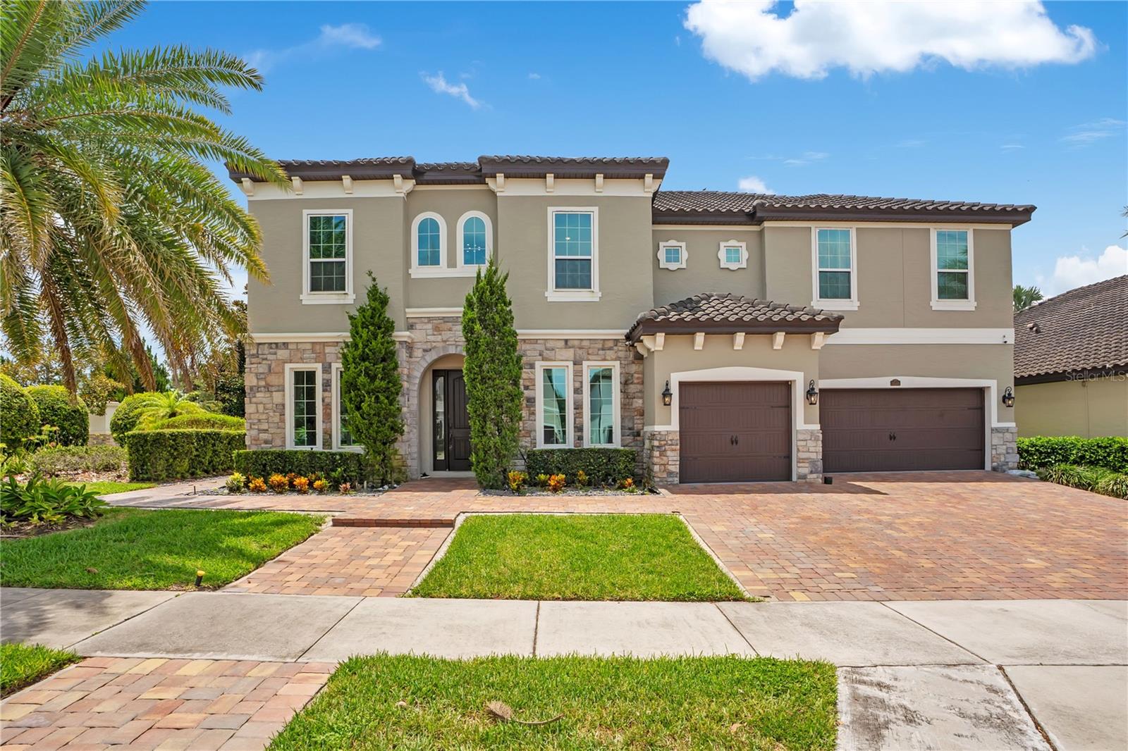 Single Family Residence em WINTER GARDEN, FL - Daniel Dourado