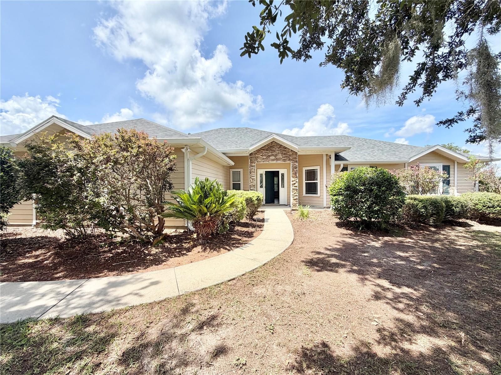 Single Family Residence em GAINESVILLE, FL - Daniel Dourado