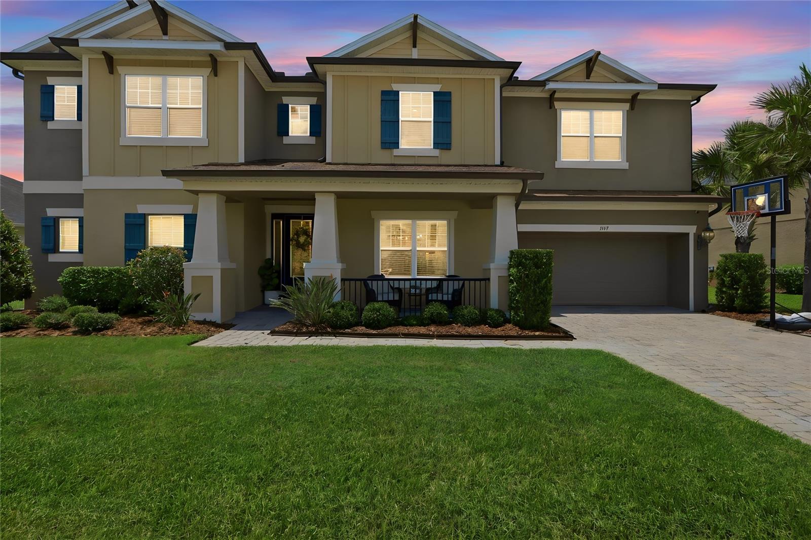 Single Family Residence em OVIEDO, FL - Daniel Dourado