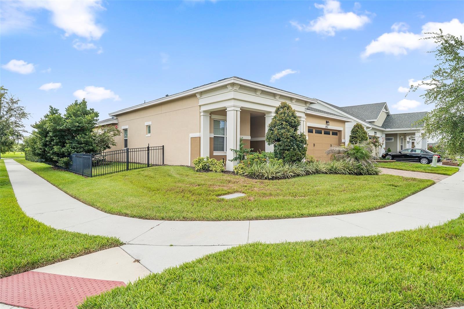 Single Family Residence in ST CLOUD, FL - Daniel Dourado
