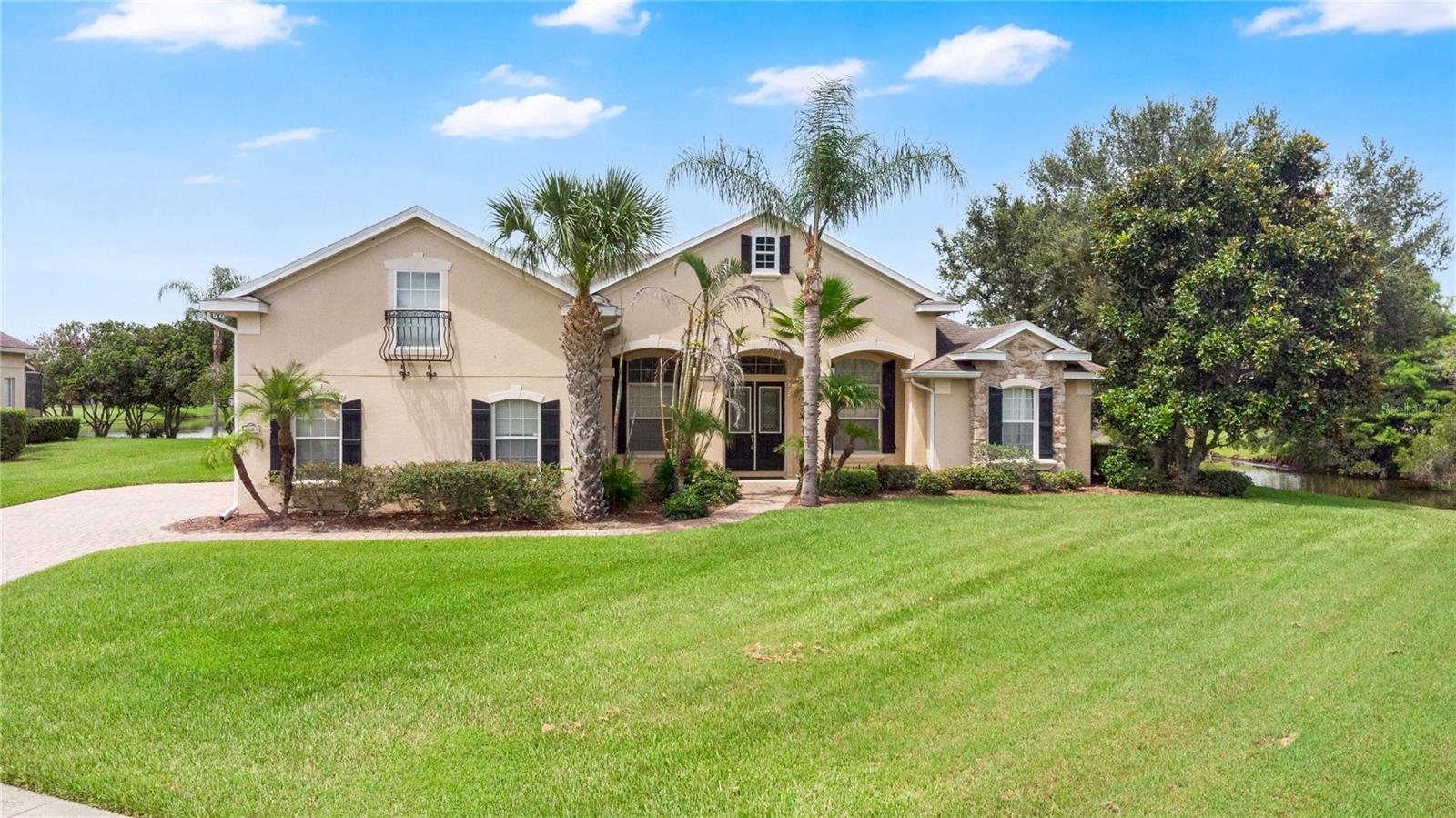 Single Family Residence em KISSIMMEE, FL - Daniel Dourado