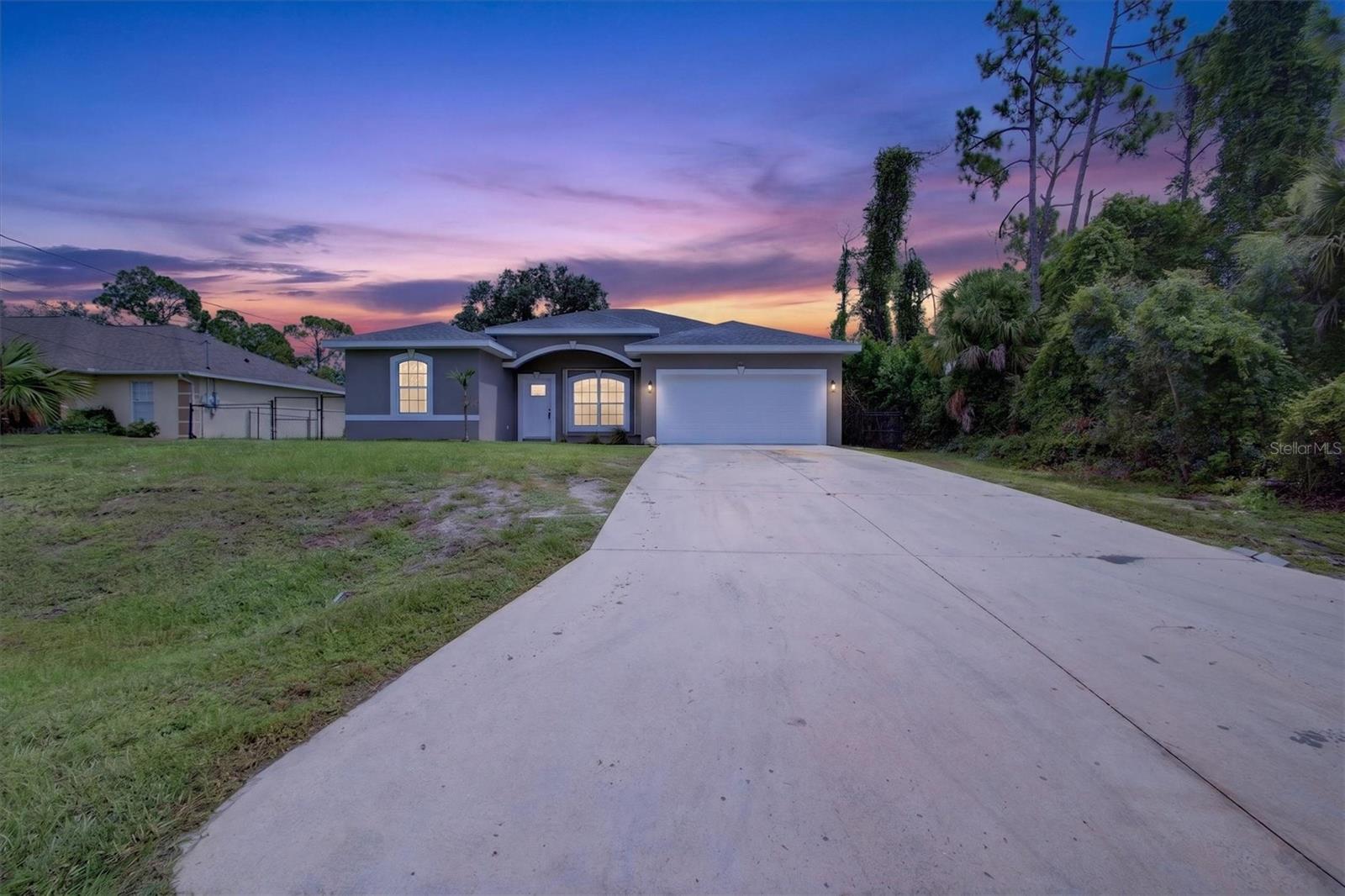 Single Family Residence in NORTH PORT, FL - Daniel Dourado