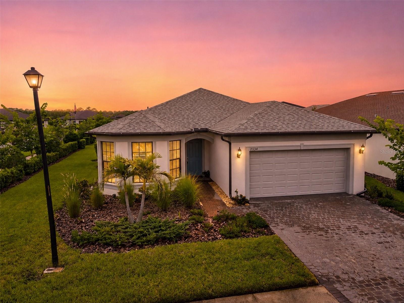 Single Family Residence in NORTH PORT, FL - Daniel Dourado