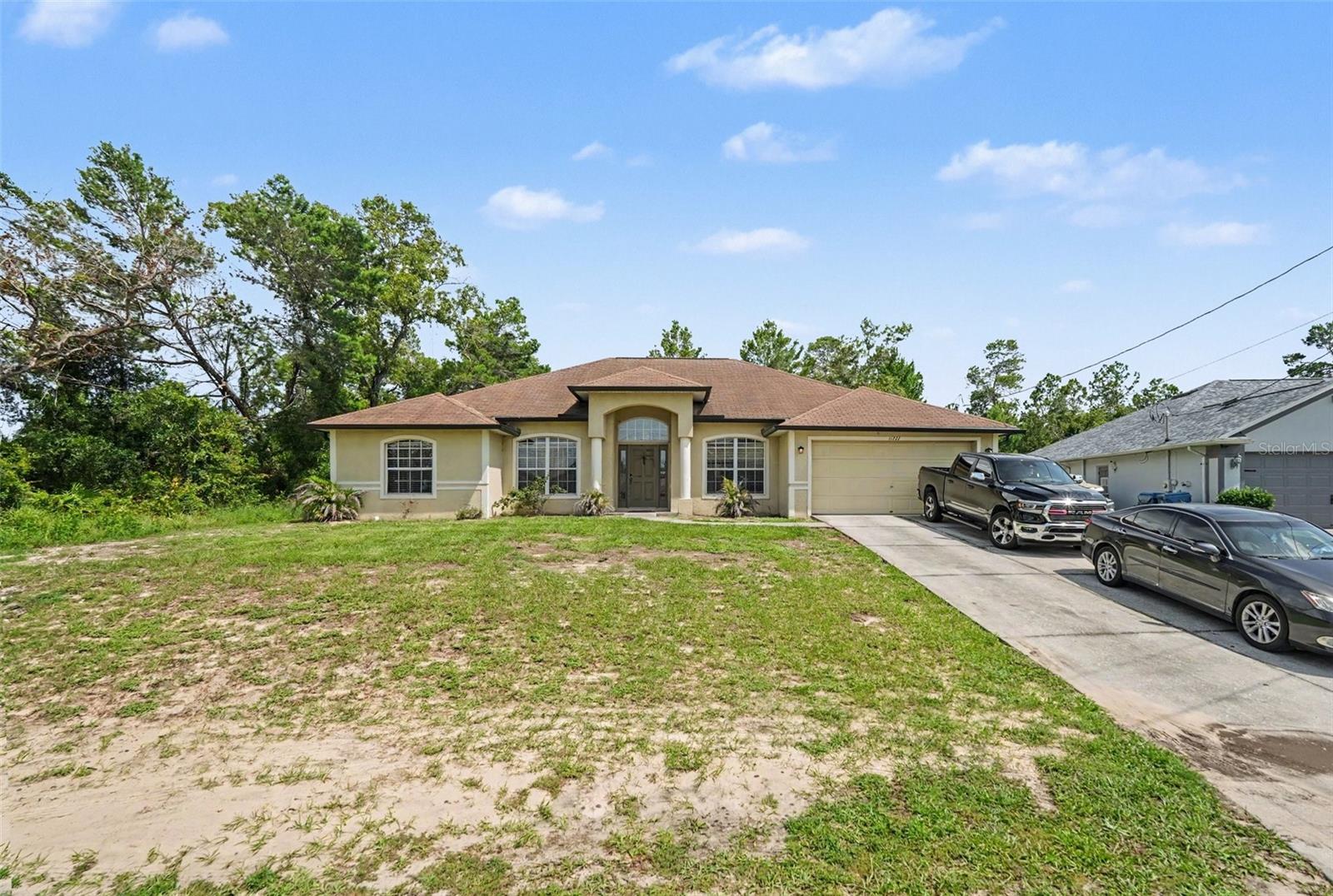 Single Family Residence in SPRING HILL, FL - Daniel Dourado