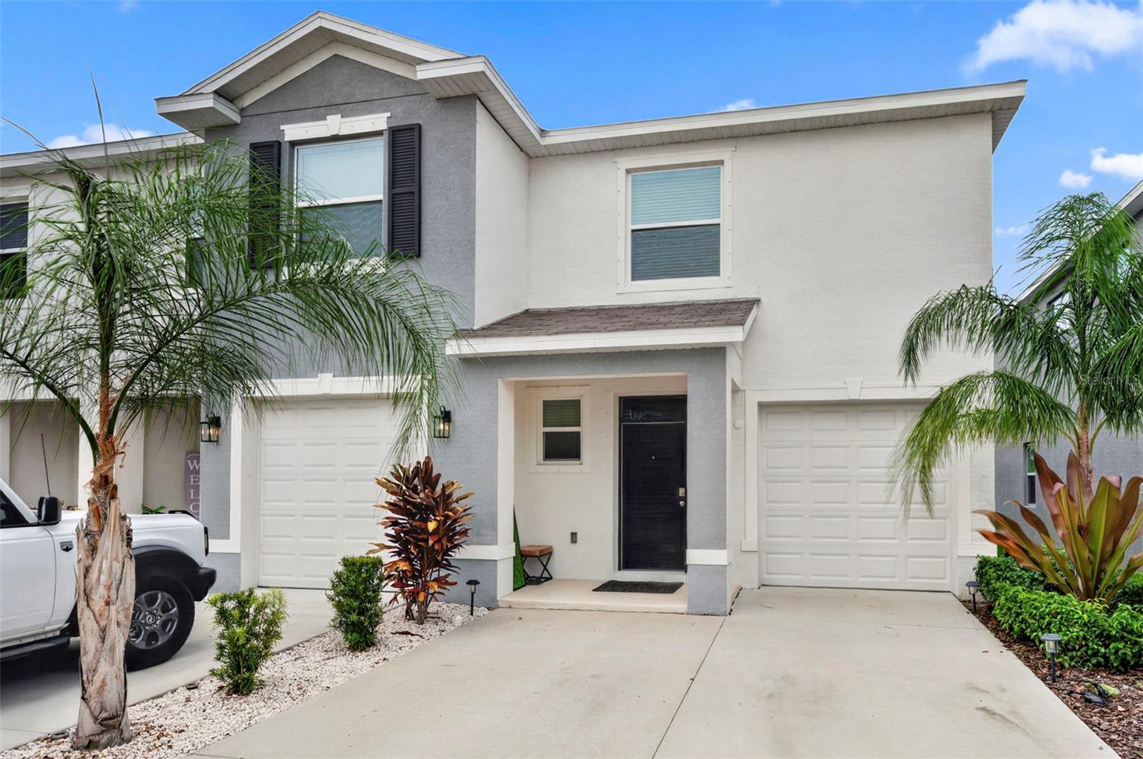 Townhouse in APOLLO BEACH, FL - Daniel Dourado