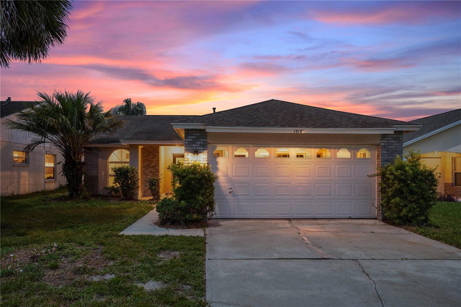 Single Family Residence em KISSIMMEE, FL - Daniel Dourado