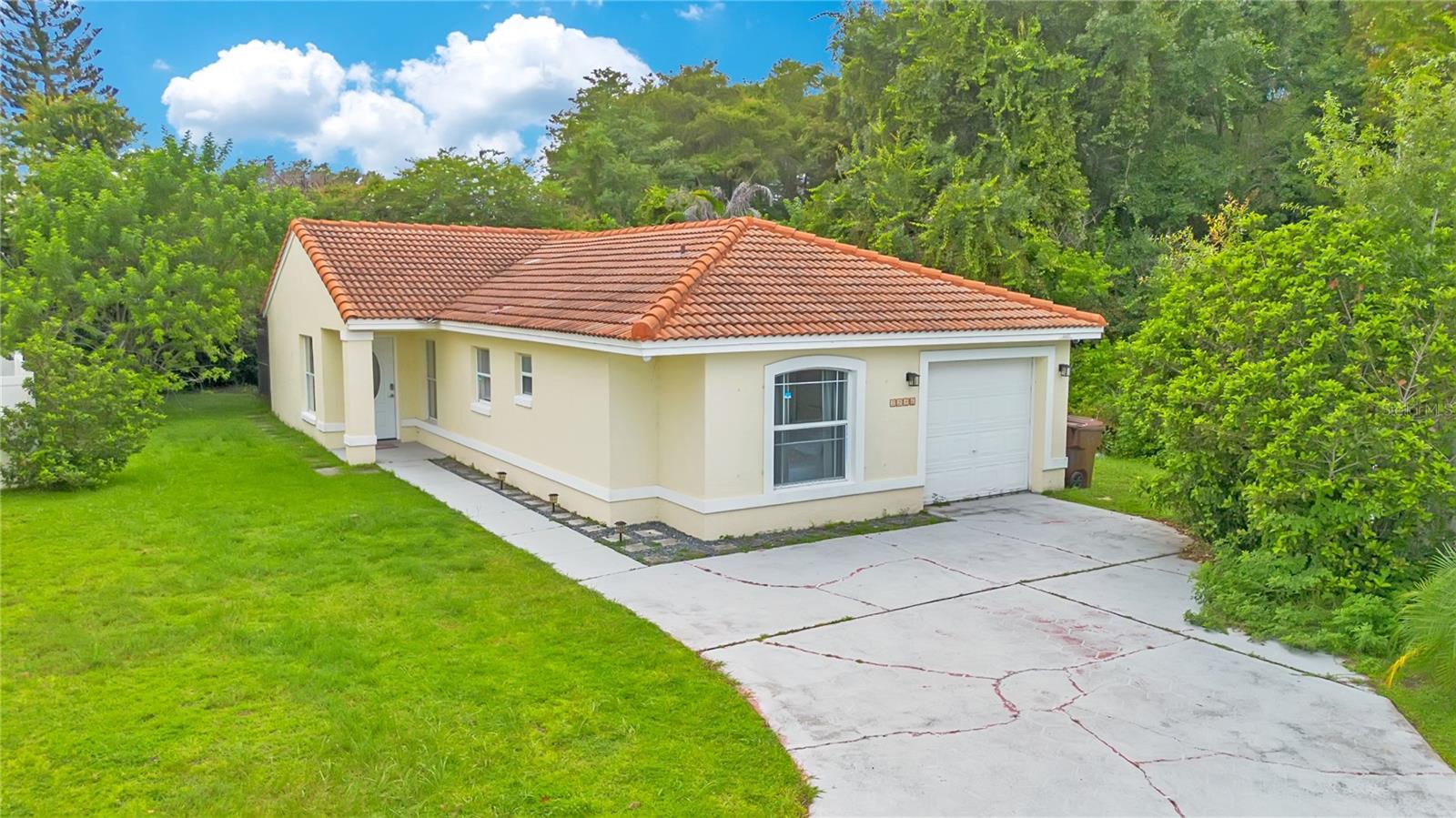 Single Family Residence em KISSIMMEE, FL - Daniel Dourado