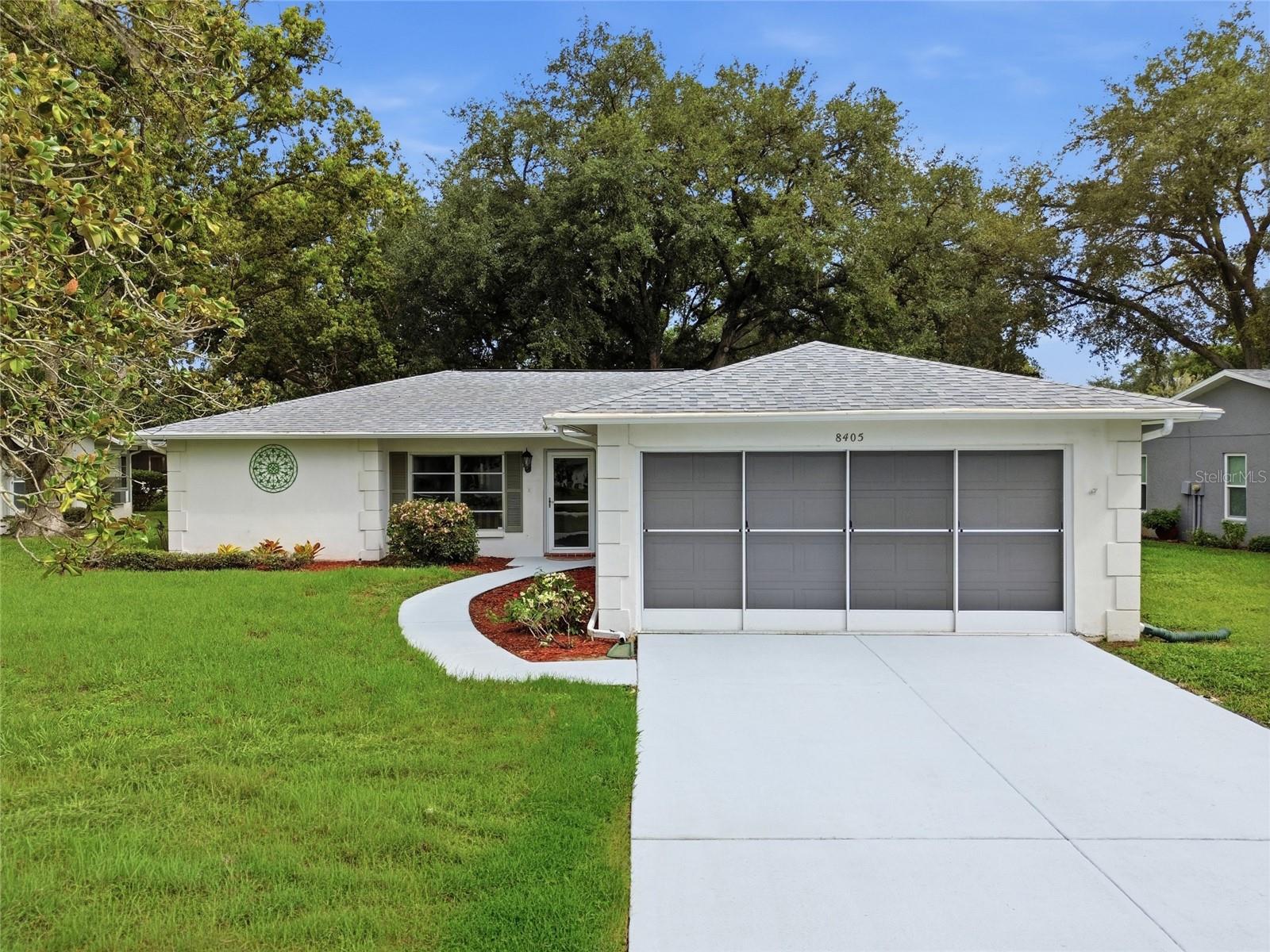 Single Family Residence em PORT RICHEY, FL - Daniel Dourado