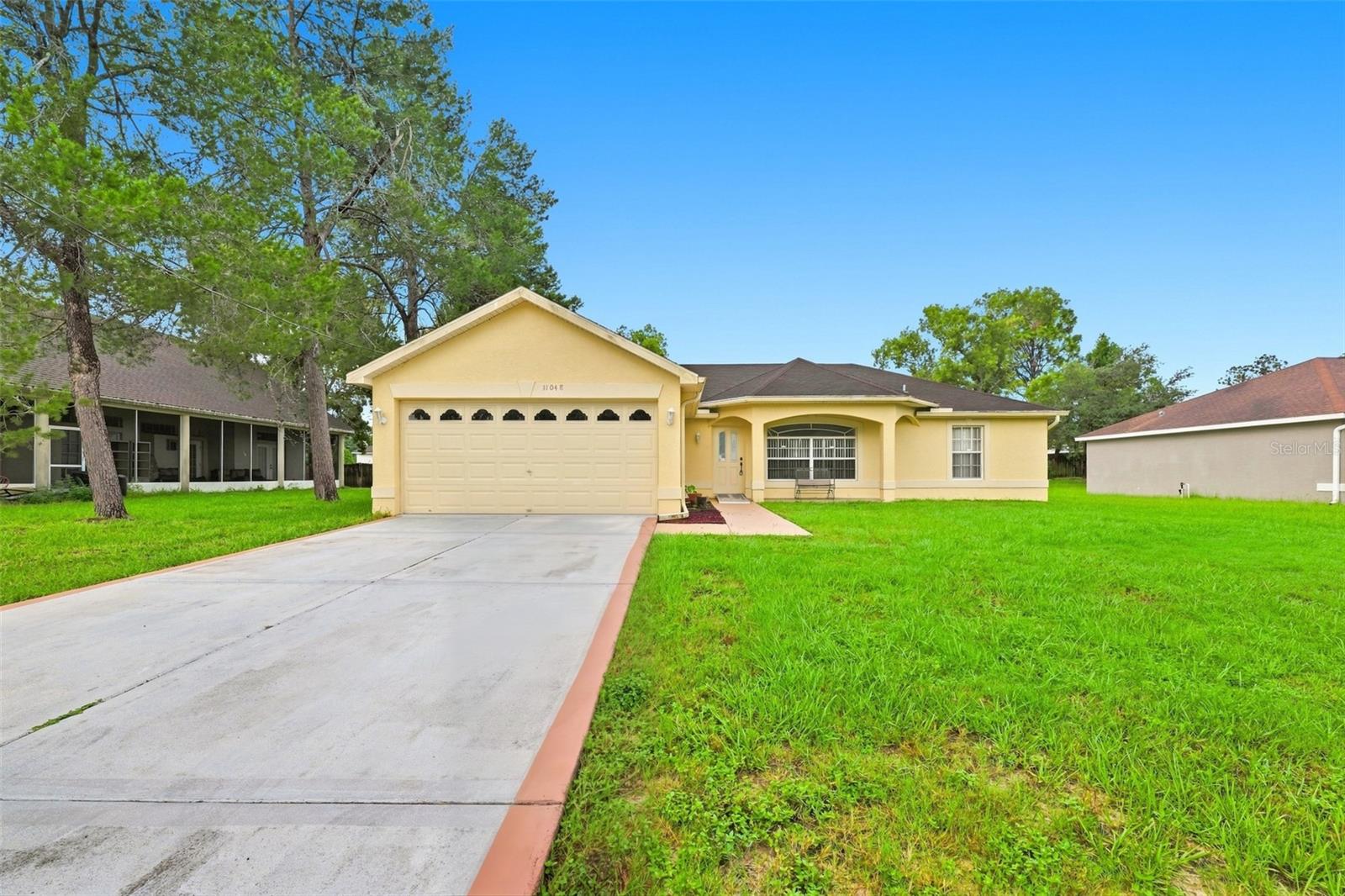 Single Family Residence in SPRING HILL, FL - Daniel Dourado