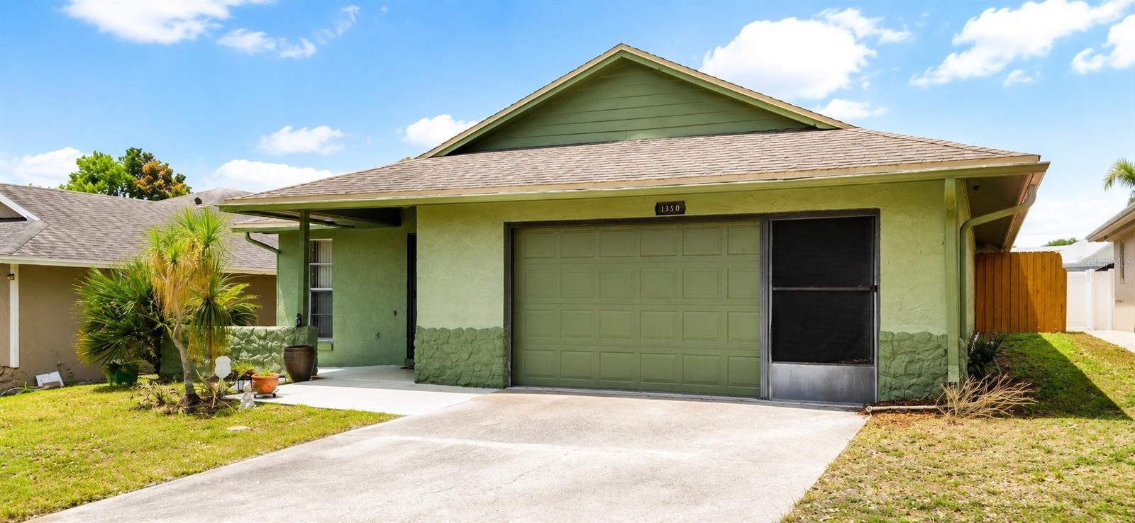 Single Family Residence in WINTER SPRINGS, FL - Daniel Dourado