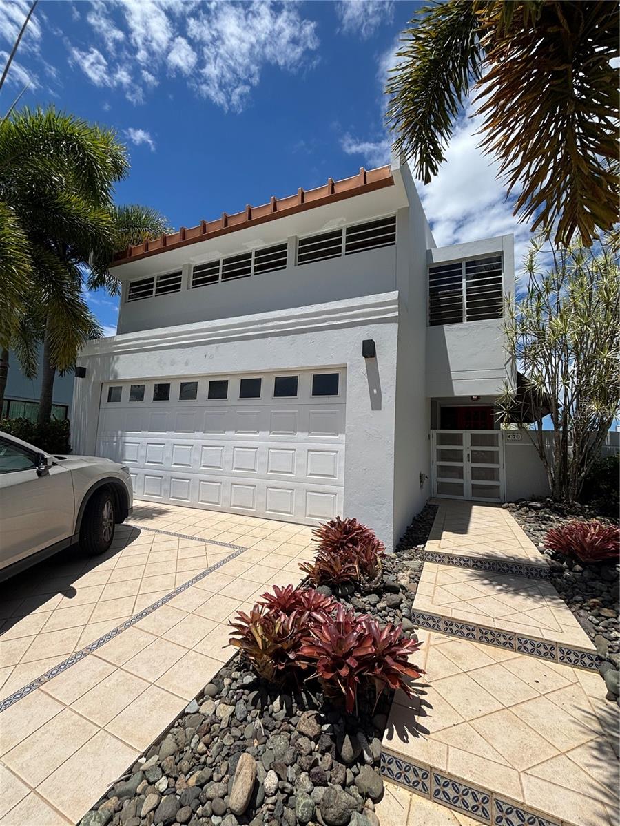 Single Family Residence in SAN JUAN, PR - Daniel Dourado