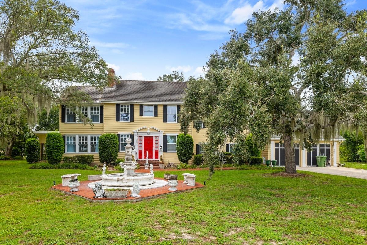 Single Family Residence in WINTER HAVEN, FL - Daniel Dourado