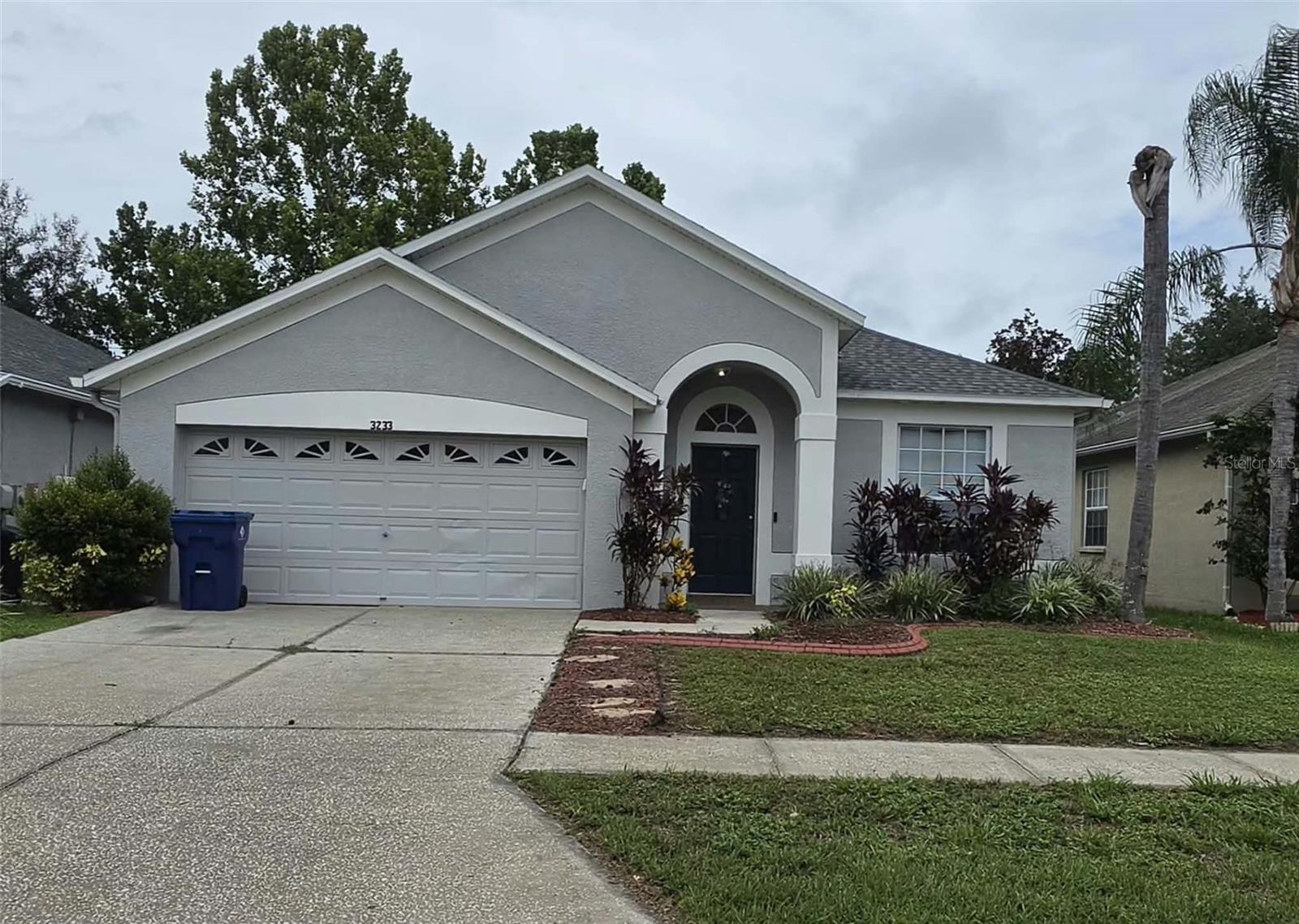 Single Family Residence in LAND O LAKES, FL - Daniel Dourado
