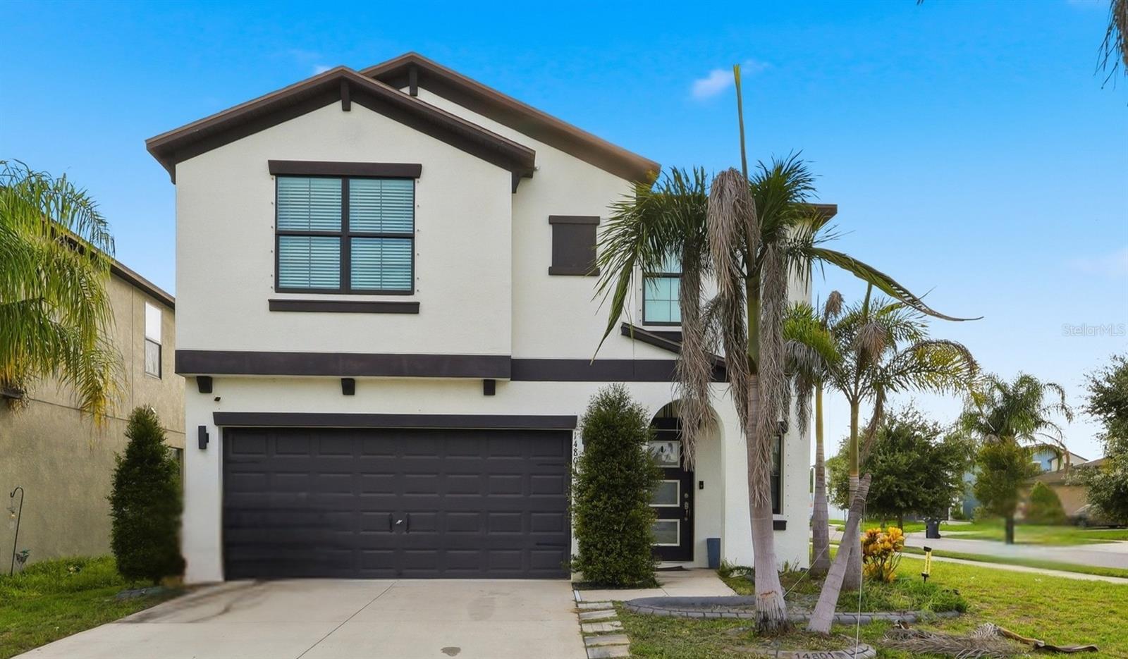 Single Family Residence in WIMAUMA, FL - Daniel Dourado