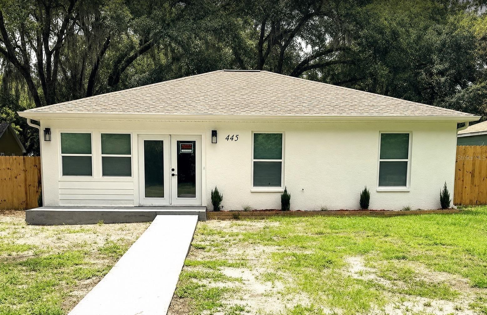 Single Family Residence in WEBSTER, FL - Daniel Dourado